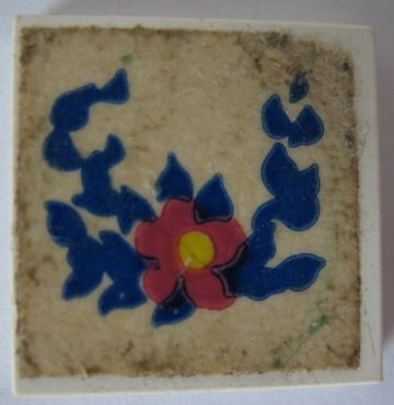 3068apb13 | Tile 2 x 2 without Groove with Flower and Blue Leaves Pattern | LEGOPART