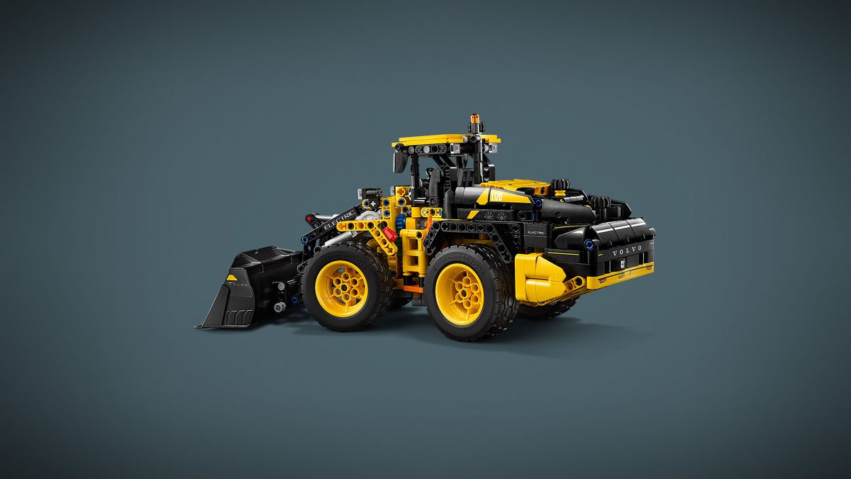 Volvo L120 Electric Wheel Loader LEGO 42209