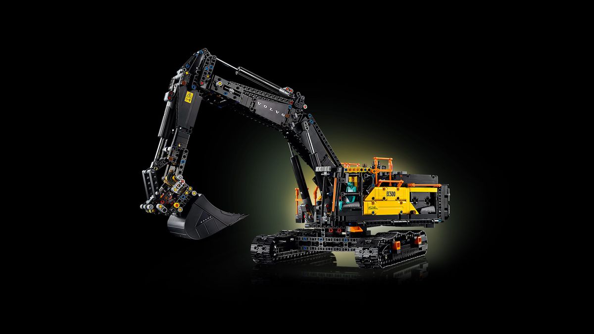 Volvo EC500 Hybrid Excavator LEGO 42215