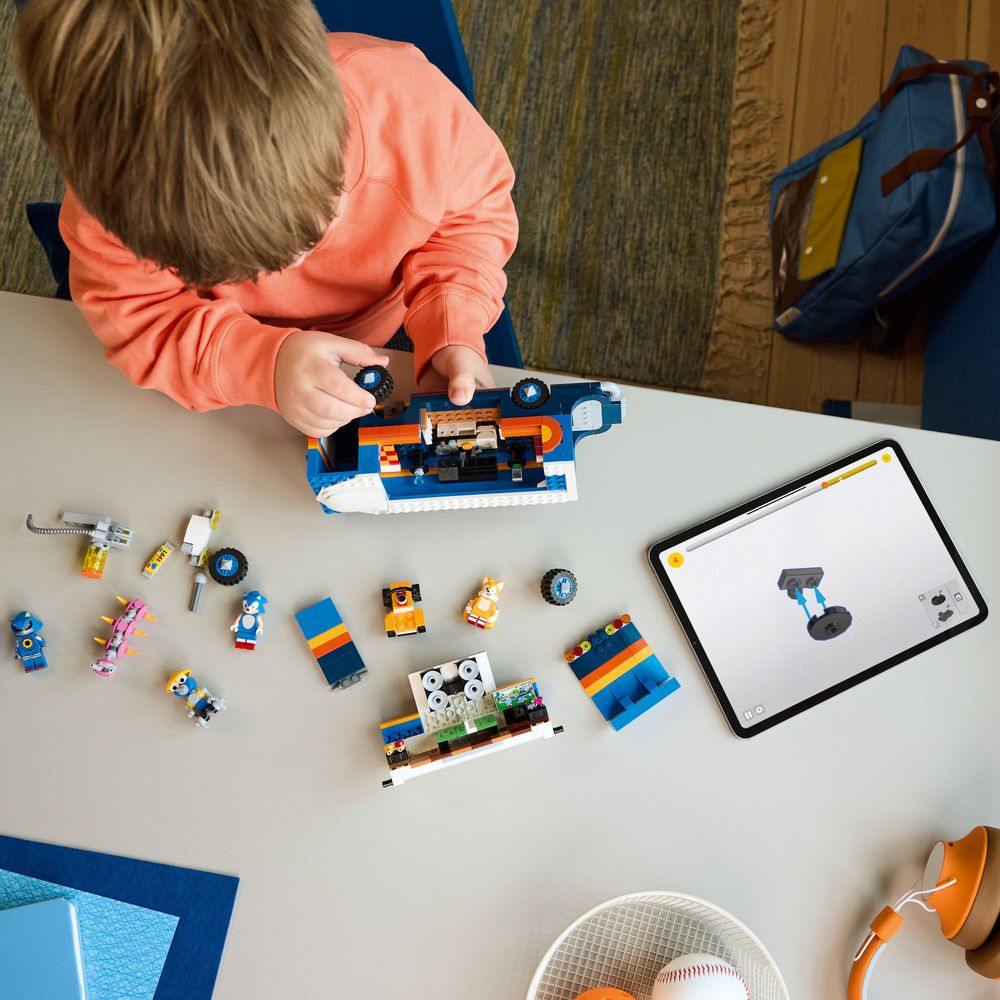 Team Sonic Command Truck LEGO 77006