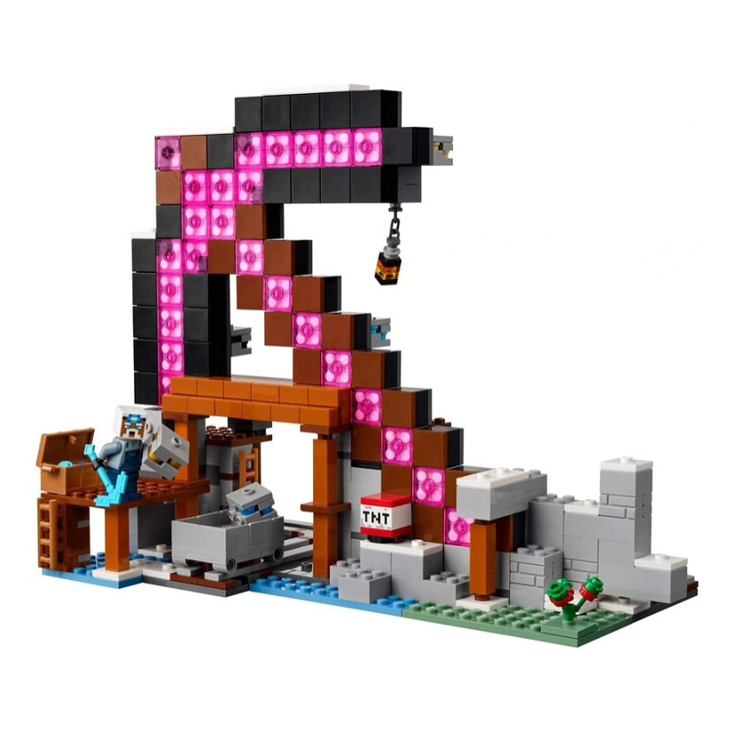 The Pickaxe Mine LEGO 21277