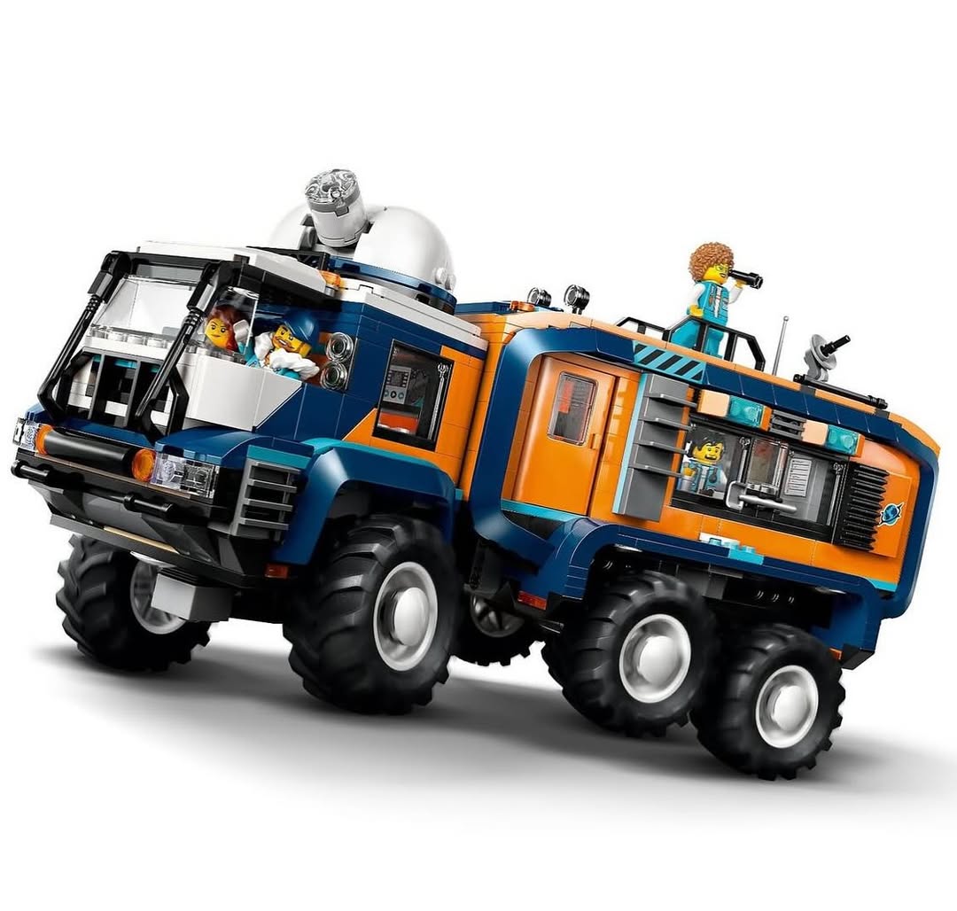 Arctic Explorer Science Lab Truck LEGO 60471