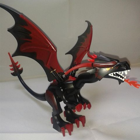 Dragon, Fantasy Era, Black Head LEGO dragon02 | Fyrebrick.be