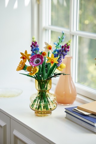 Bouquet of wild flowers Lego 10313