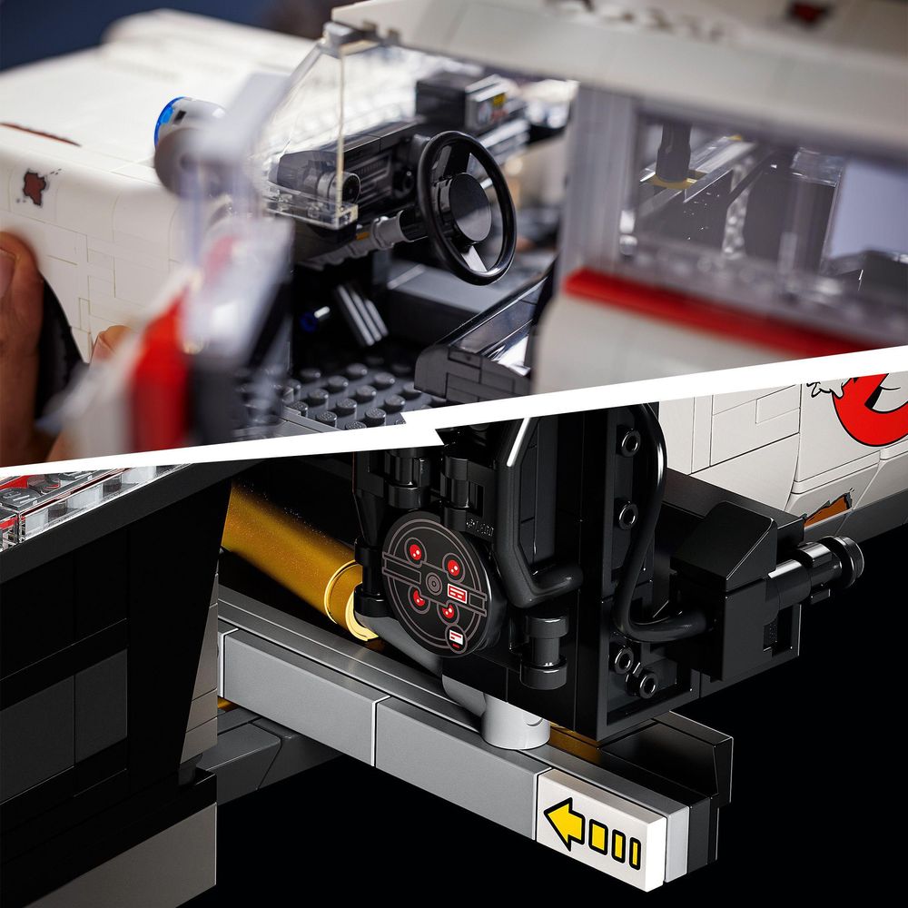 Ghostbusters ECTO-1 LEGO 10274