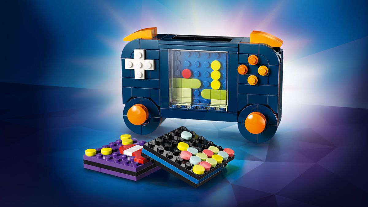 Retro Gaming Console LEGO 31380