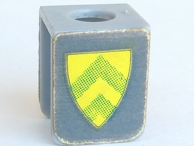 3840pb05 | Minifigure Vest with Shield with Yellow and Green Stripes Pattern | LEGOPART