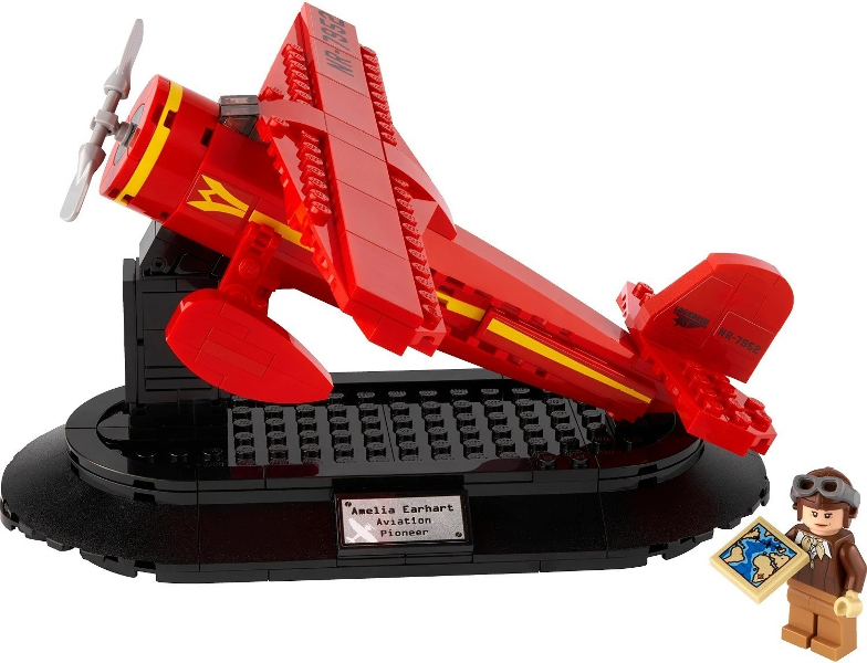 Amelia Earhart Tribute LEGO 40450-1