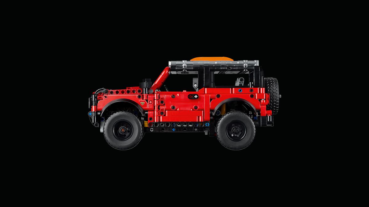 Ford Bronco® SUV LEGO 42213