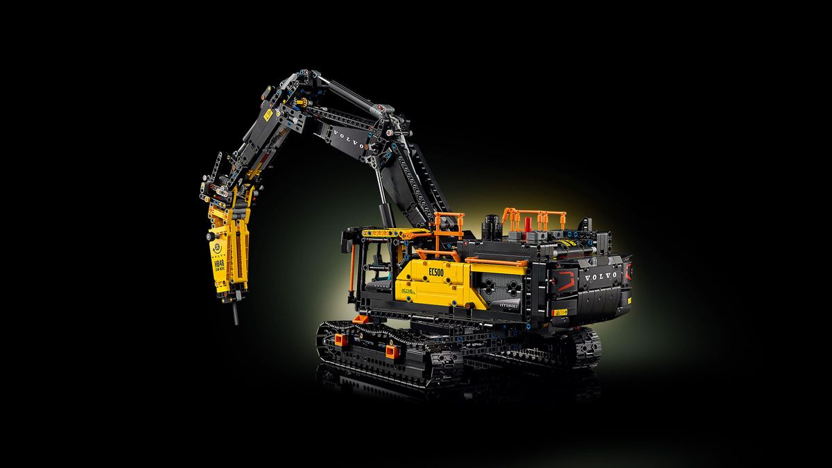 Volvo EC500 Hybrid Excavator LEGO 42215