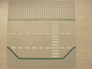 425p02 | Baseplate, Road 32 x 32 3 Lane with Green Lines, White Dashed Lines, and Crosswalk Pattern | LEGOPART