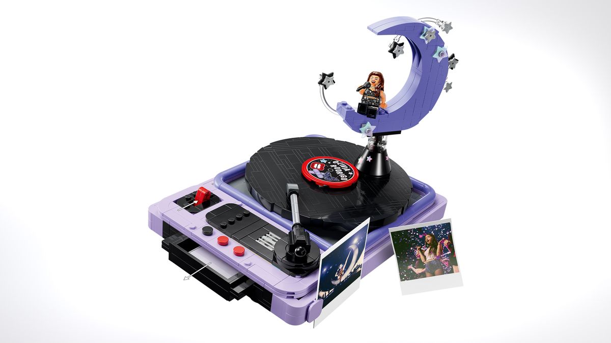 Olivia Rodrigo’s Concert Moon LEGO 43029