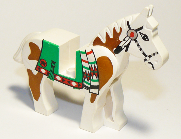 4493c01px3 | Horse with Green Blanket, Left Side Red Hand Pattern | LEGOPART