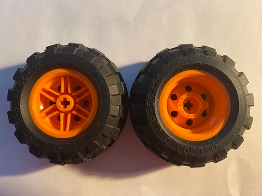 56145c02 | Wheel 30.4mm D. x 20mm with No Pin Holes and Reinforced Rim with Black Tire 56 x 26 Balloon | LEGOPART