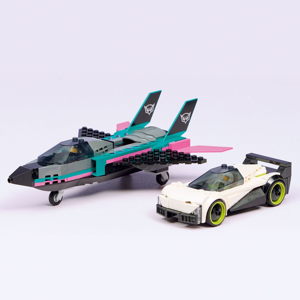 Jet vs. Car LEGO 60489