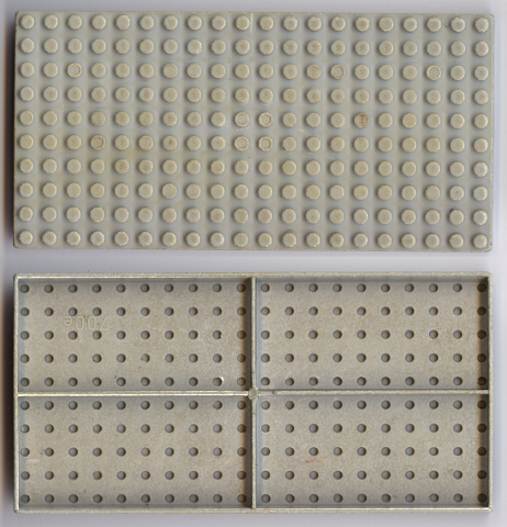 700eX | Brick 10 x 20 without Bottom Tubes, with '+' Cross Support (early Baseplate) | LEGOPART