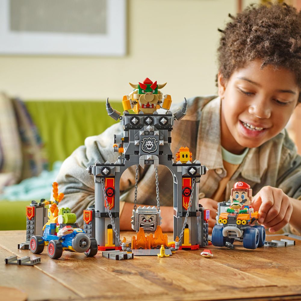 Bowser’s Castle LEGO 72039