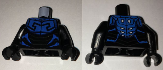 973pb2411c01 | Torso Batman Armor with Insect Scales and Blue Beetle Pattern / Black Arms / Black Hands | LEGOPART