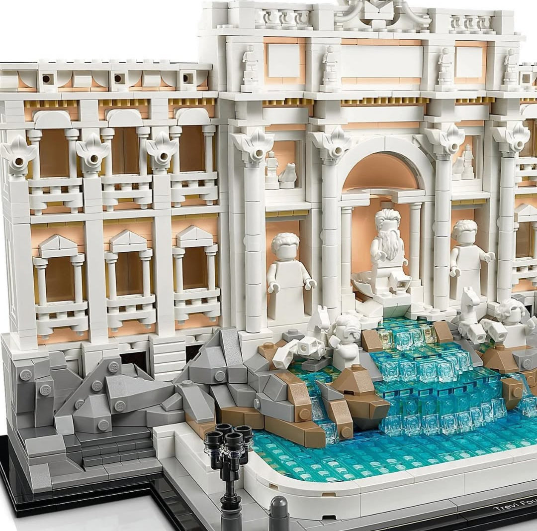 Trevi Fountain LEGO 21062