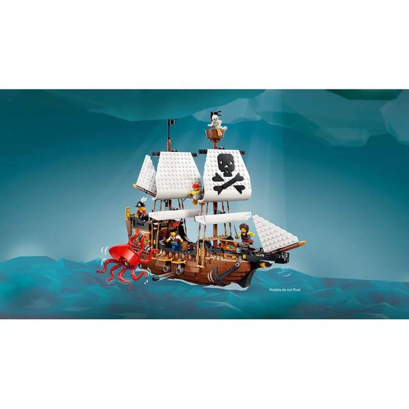 Iconic Pirate Ship LEGO 31387
