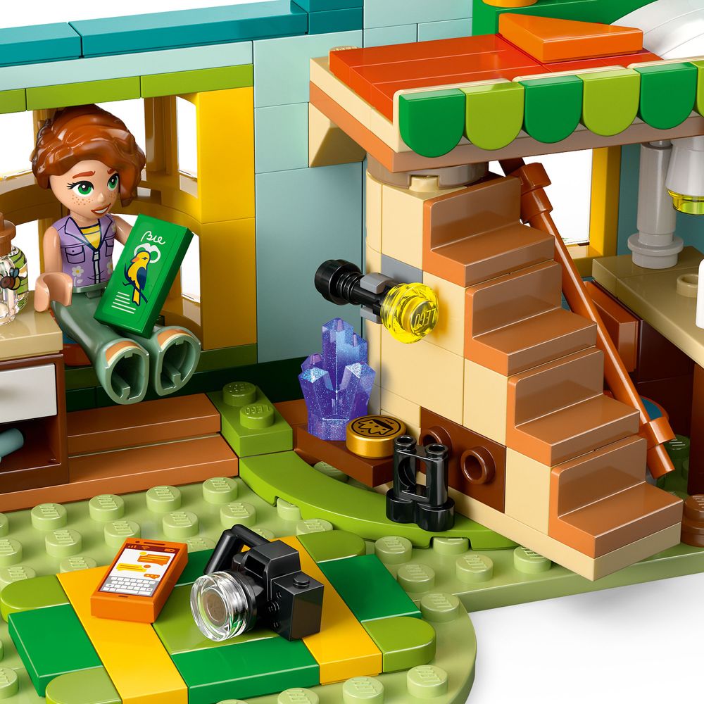 Autumn’s Room LEGO 42646