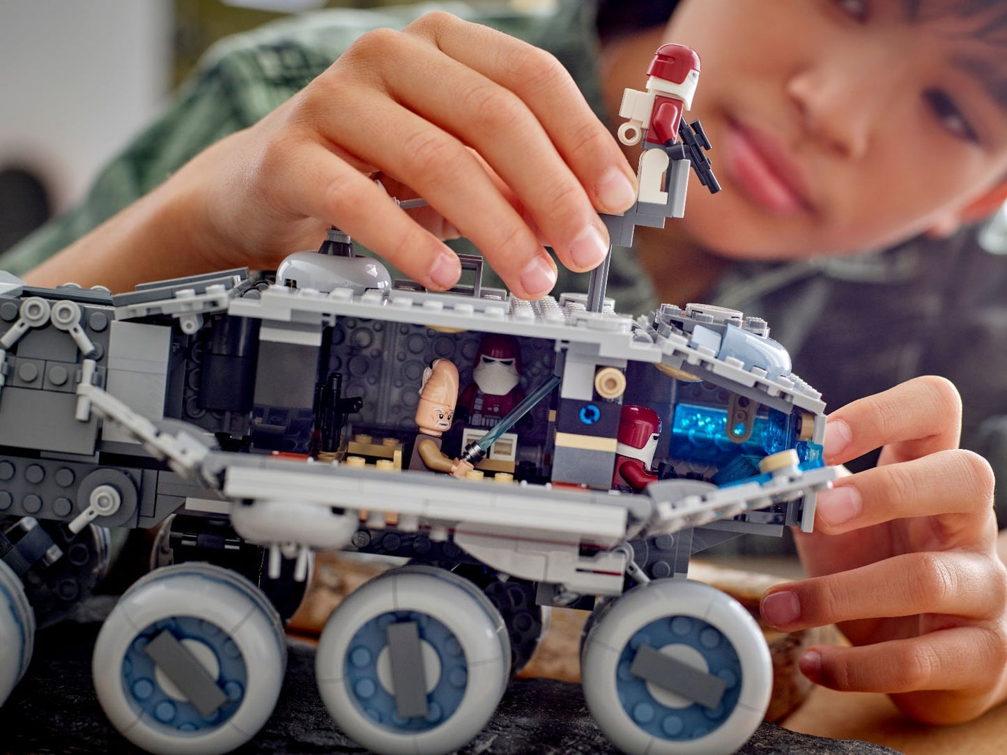 Republic Juggernaut LEGO 75413