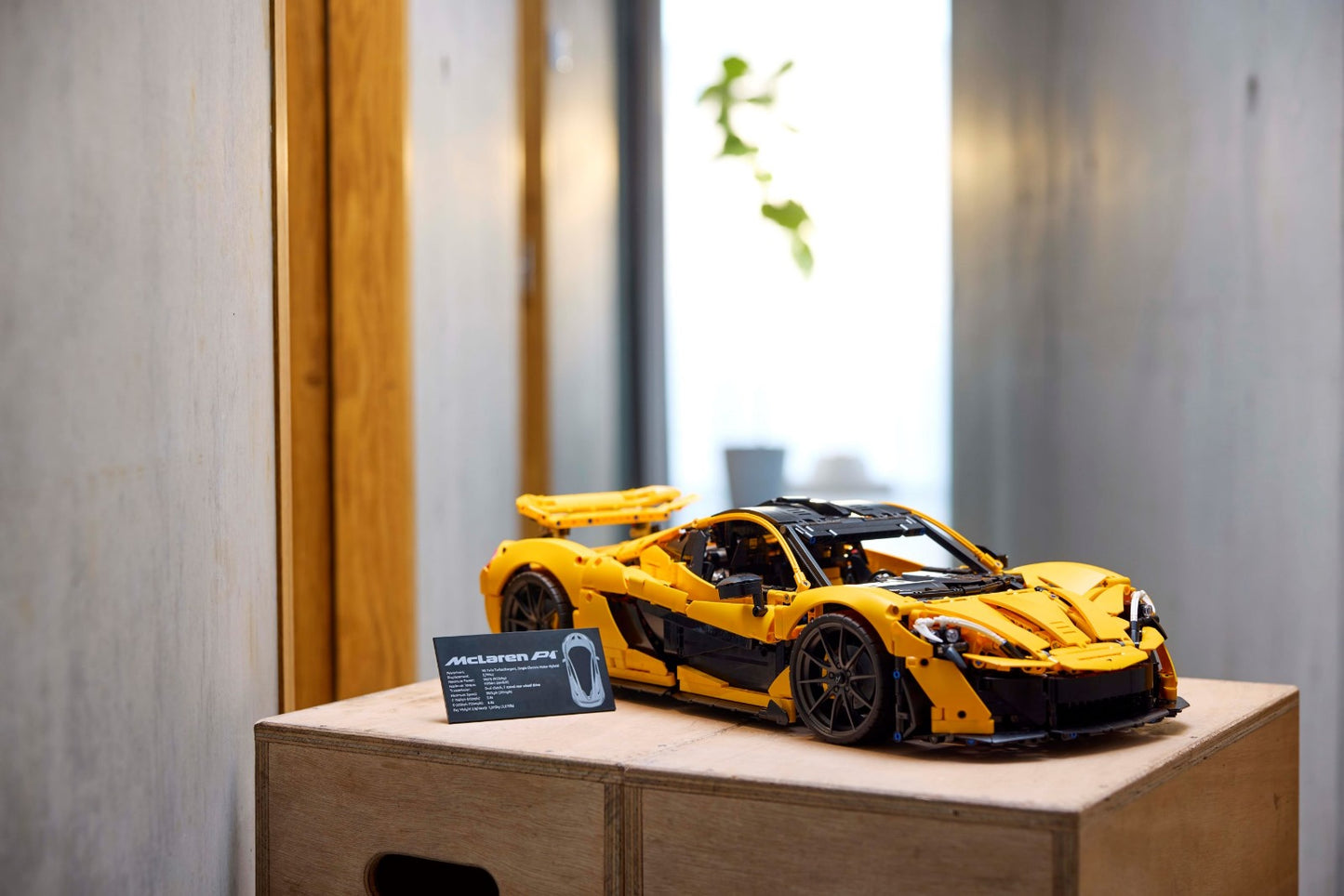 McLaren P1 LEGO 42172