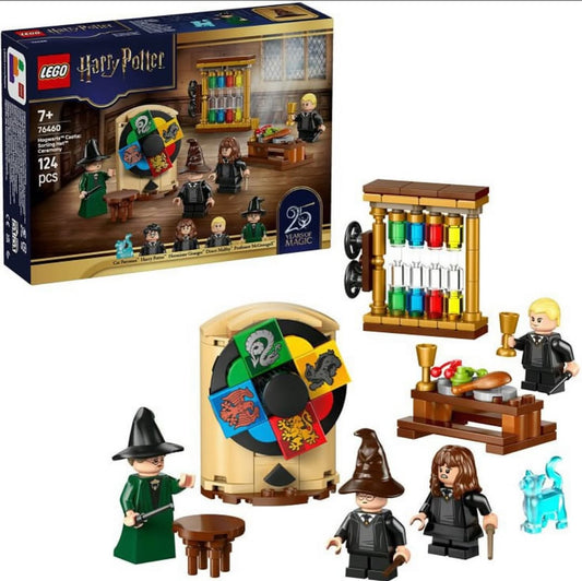 Hogwarts™ Castle: Sorting Hat™ Ceremony LEGO 76460