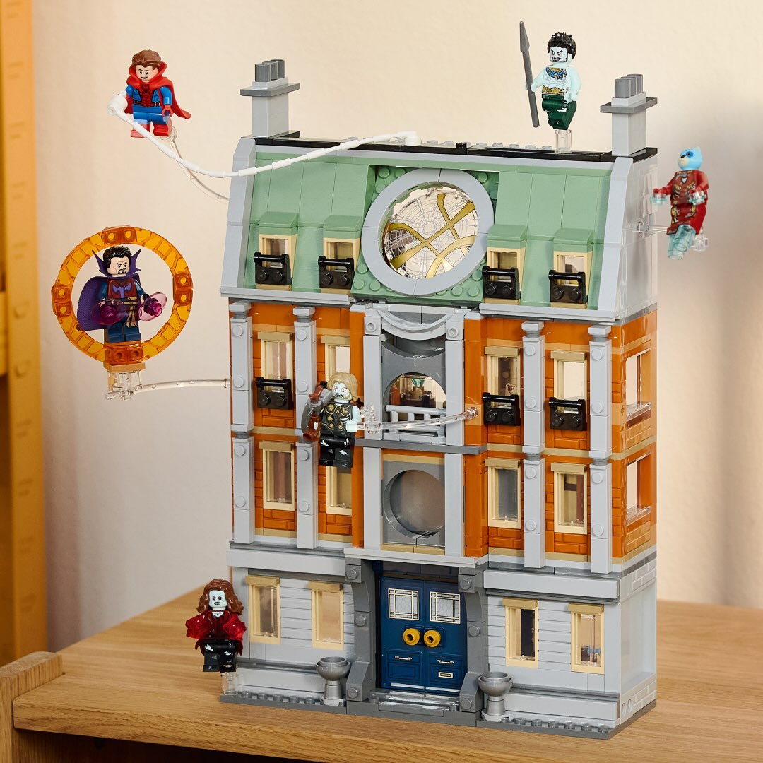 trange Supreme Sanctum LEGO 67005