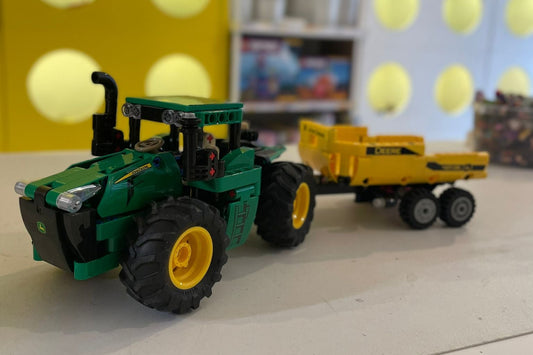 LEGO 42136 John Deere 9620R 4WD Tractor 2dehands