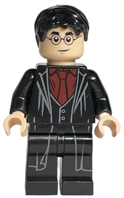 Harry Potter - Dark Red Shirt and Tie, Black Robe LEGO hp232 | Fyrebrick.be