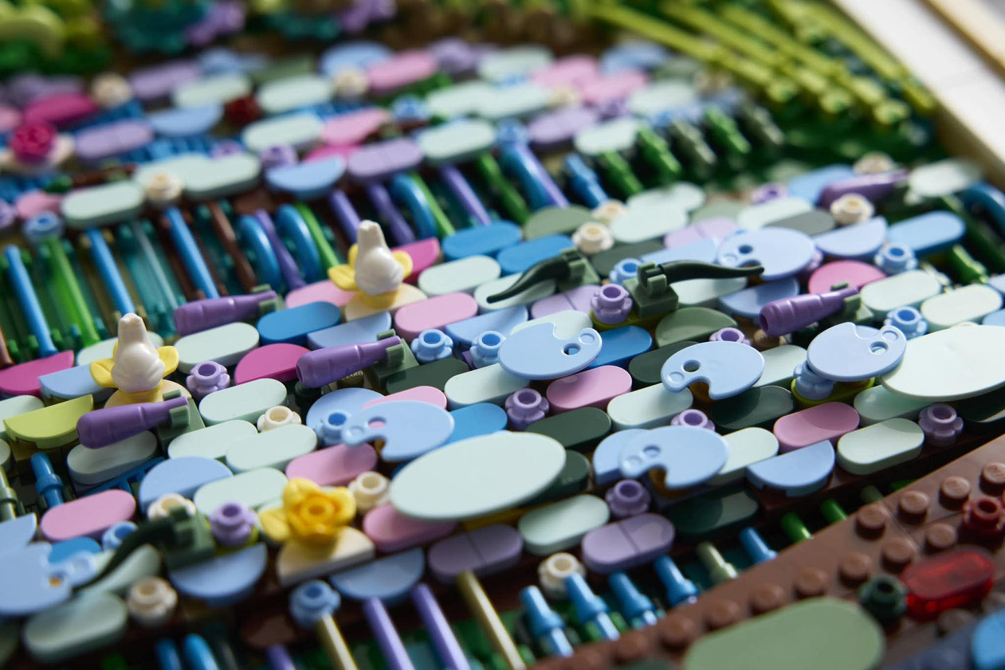 Claude Monet – Bridge over a Pond of Water Lilies LEGO 31220