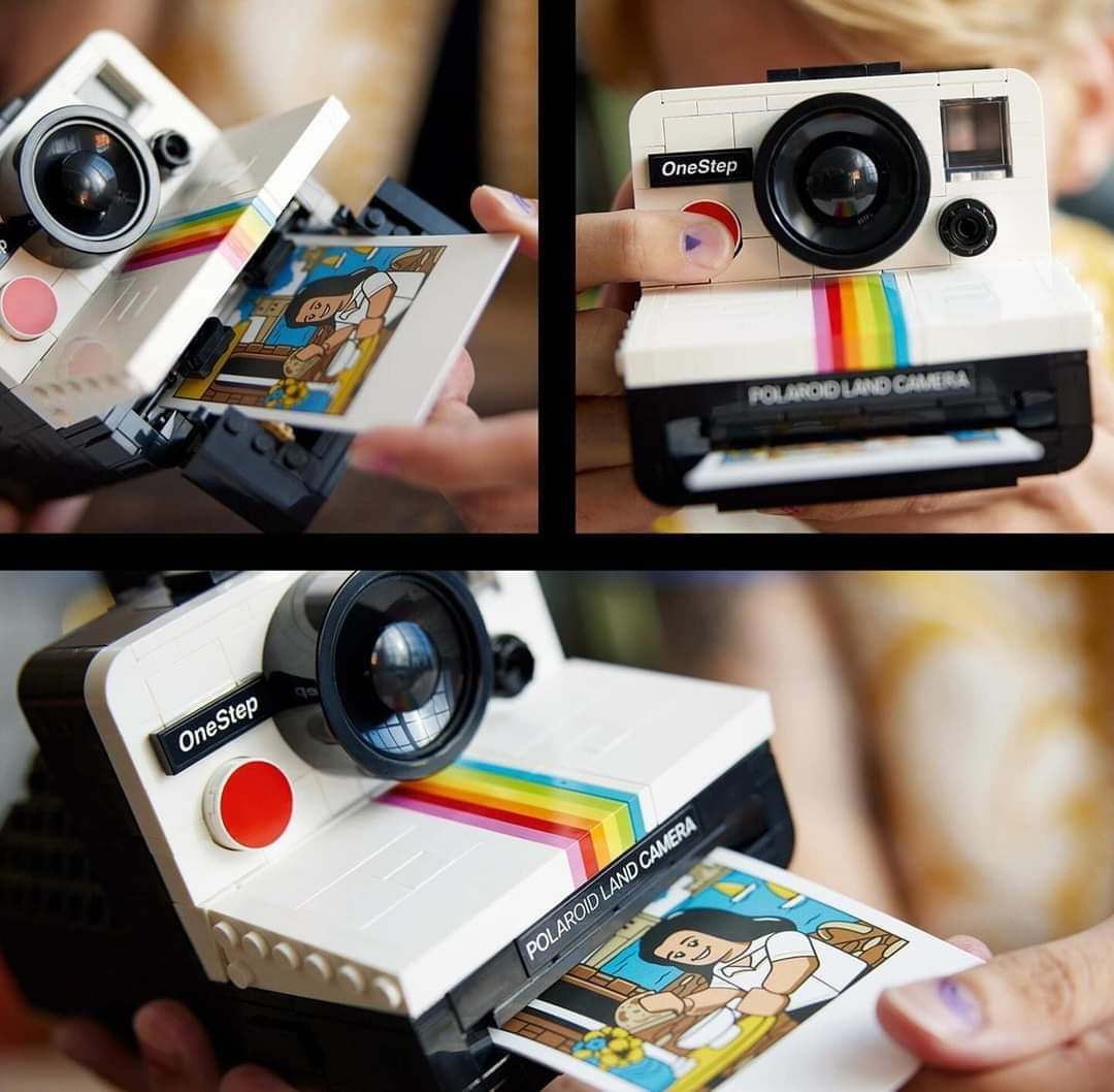 Polaroid camera LEGO 21345