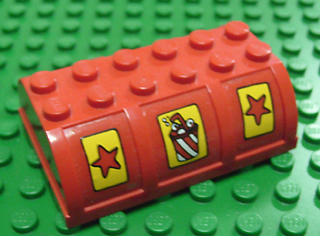 x517pb01 | Container, Trunk Lid 4 x 6 x 1 2/3 with Red Stars and Soda Pop Cup Pattern | LEGOPART