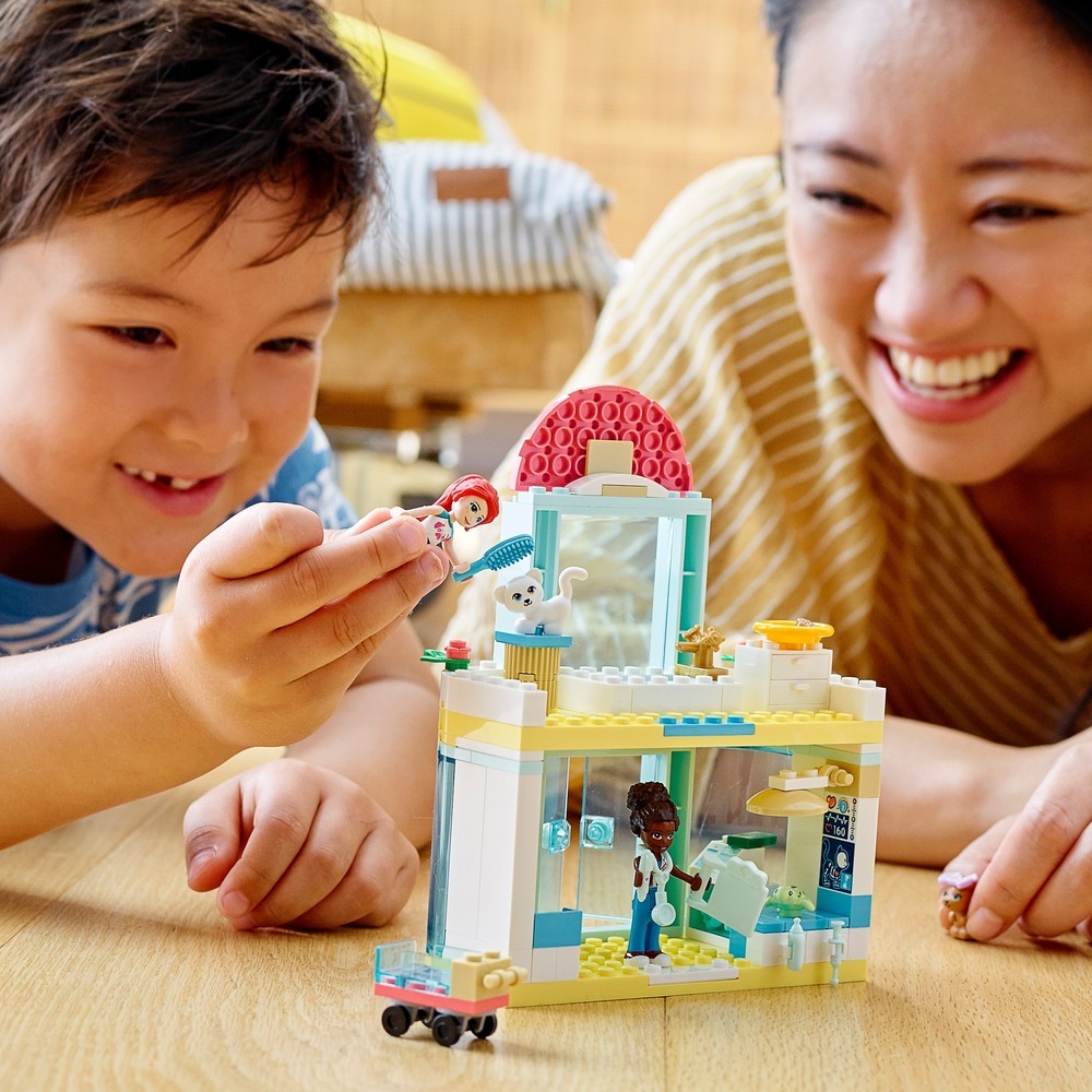Dierenkliniek Lego 41695